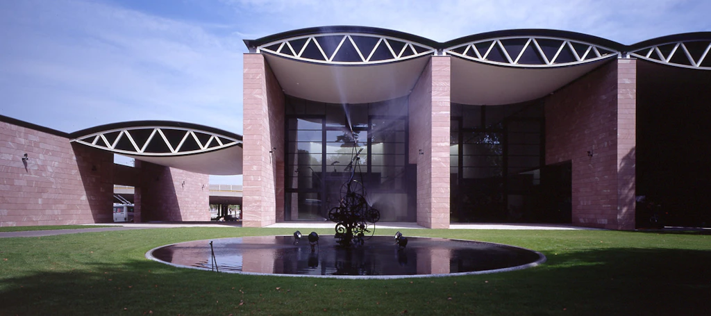 Museo Jean Tinguely a Basilea, fotografia: Pino Musi