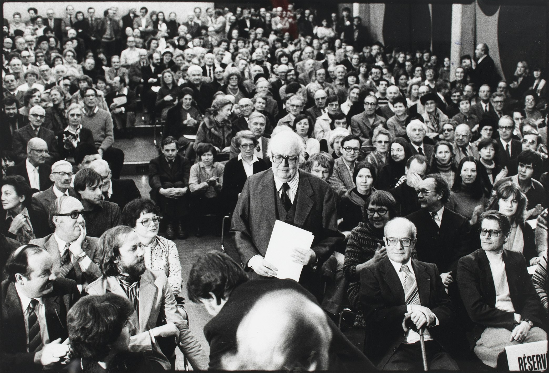 Friedrich Dürrenmatt à la cérémonie de remise du Doctorat Honoris Causa de l’Université Neuchâtel, 1981, Photo: Siegfried Kuhn © StAAG